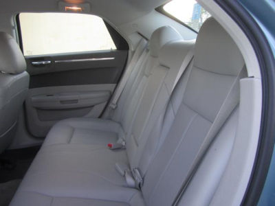 2009 Chrysler 300  Touring