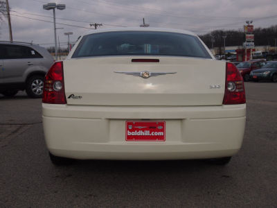 2009 Chrysler 300  LX