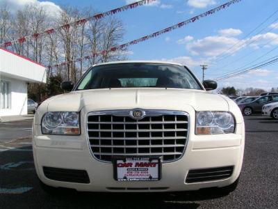 2009 Chrysler 300  LX