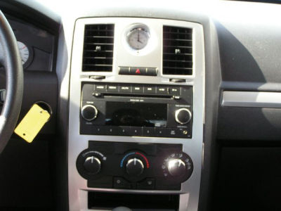 2009 Chrysler 300  LX