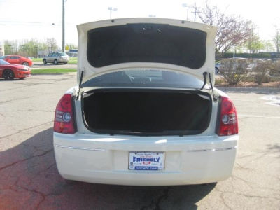 2010 Chrysler 300  Touring