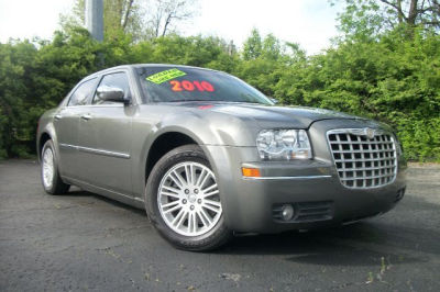 2010 Chrysler 300  Touring