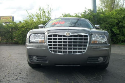 2010 Chrysler 300  Touring