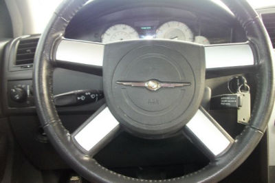 2010 Chrysler 300  Touring