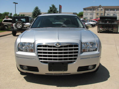 2005 Chrysler 300  Touring