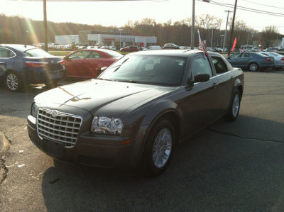 2009 Chrysler 300  LX
