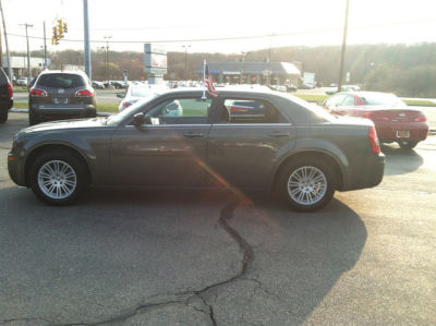 2009 Chrysler 300  LX
