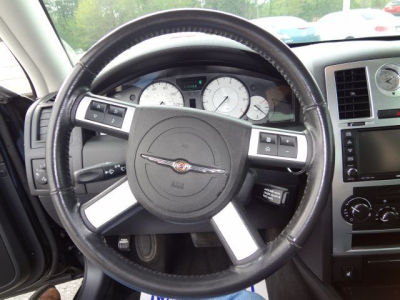 2010 Chrysler 300  Touring