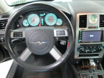 2010 Chrysler 300  Touring