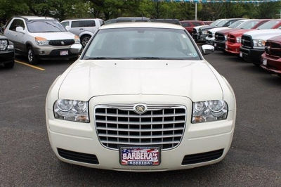 2008 Chrysler 300  LX