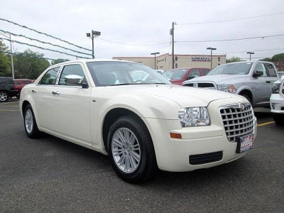2008 Chrysler 300  LX