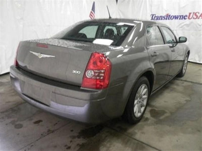 2008 Chrysler 300  LX