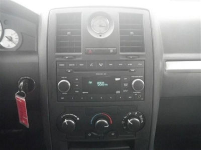2008 Chrysler 300  LX