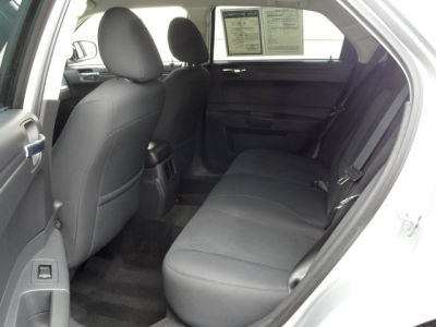 2008 Chrysler 300  LX