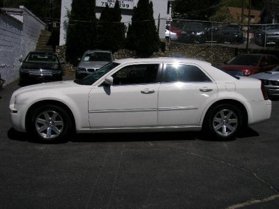 2007 Chrysler 300  Base