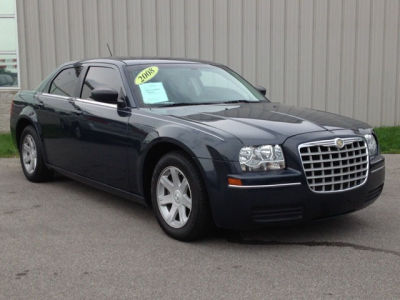 2008 Chrysler 300  LX