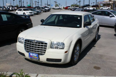 2006 Chrysler 300  Base
