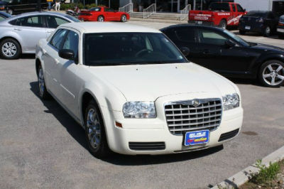 2006 Chrysler 300  Base