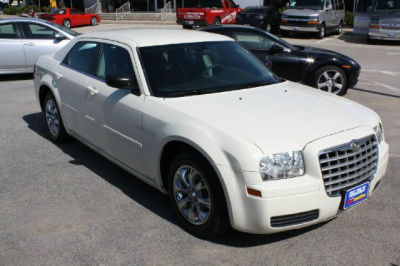 2006 Chrysler 300  Base