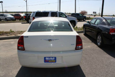 2006 Chrysler 300  Base