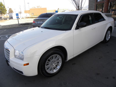 2009 Chrysler 300  LX