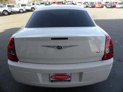 2009 Chrysler 300  LX