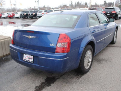 2009 Chrysler 300  Touring