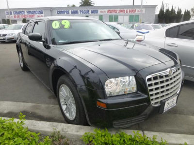 2009 Chrysler 300  LX