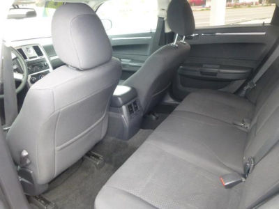 2009 Chrysler 300  LX