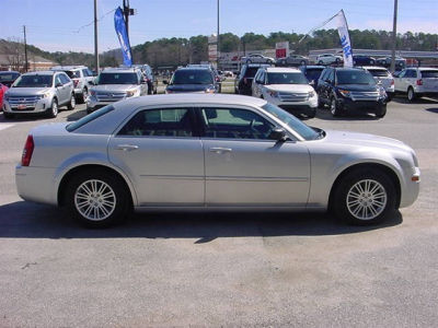 2009 Chrysler 300  LX