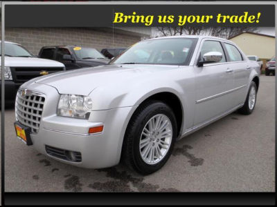 2010 Chrysler 300  Touring