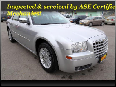 2010 Chrysler 300  Touring