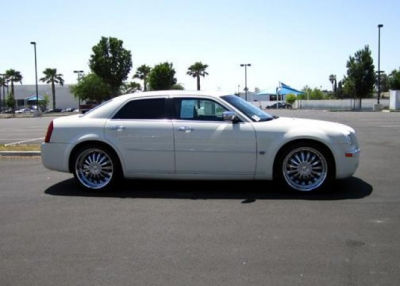 2005 Chrysler 300  300C