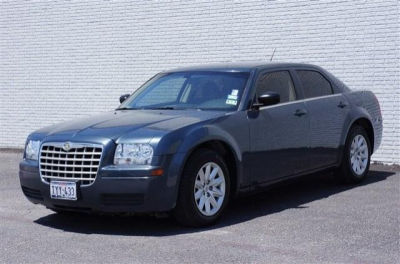 2008 Chrysler 300  LX