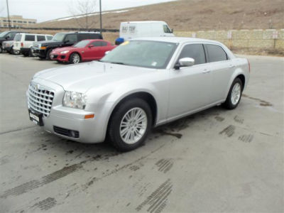 2010 Chrysler 300  Touring