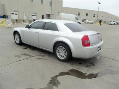 2010 Chrysler 300  Touring