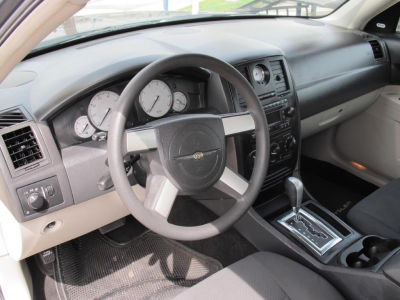 2007 Chrysler 300 Base