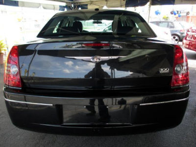 2010 Chrysler 300  Touring