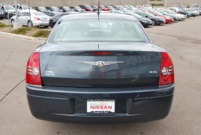 2008 Chrysler 300  LX