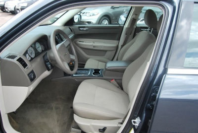 2008 Chrysler 300  LX