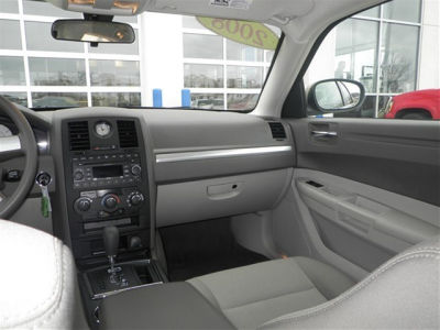 2008 Chrysler 300  LX
