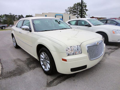 2008 Chrysler 300  LX