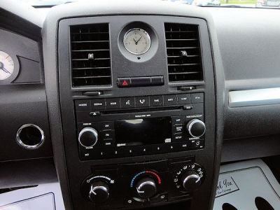 2008 Chrysler 300  LX