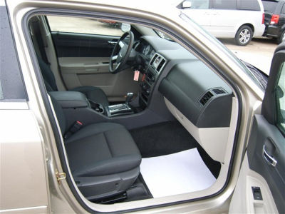 2006 Chrysler 300  Base