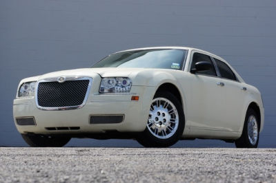 2007 Chrysler 300  Base