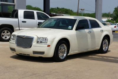 2007 Chrysler 300  Base