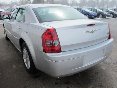 2010 Chrysler 300  Touring