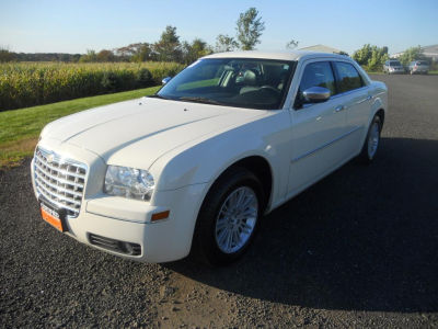 2010 Chrysler 300  Touring