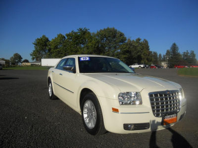2010 Chrysler 300  Touring