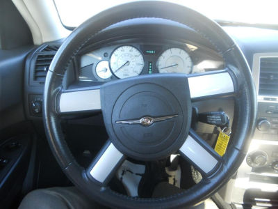 2010 Chrysler 300  Touring